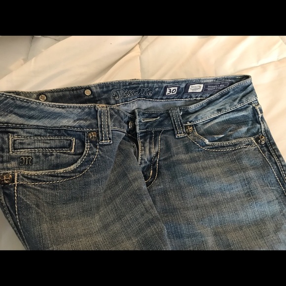 Miss Me Jeans - Picture 2 of 4